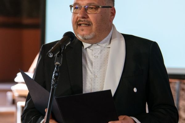 diplomanti-turizem-2026-09A4377703-A423-CD16-7D6B-A2E7349B52BC.jpg