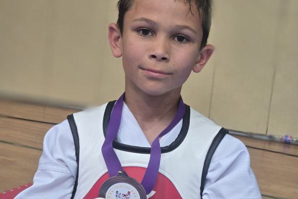 shony-tekmovanje-09729A2101-D761-231F-2C32-C2AD3A46469B.jpg
