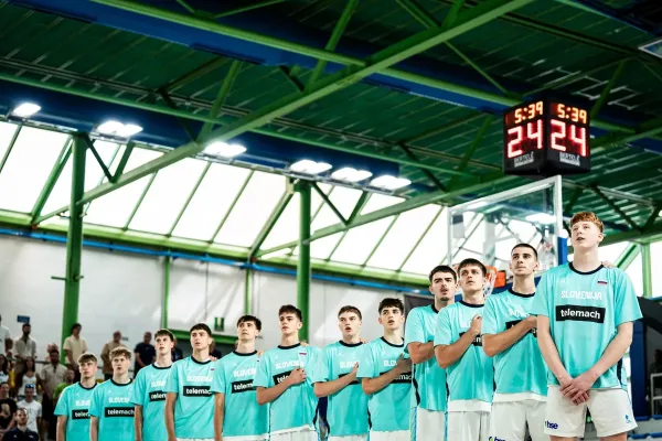 evropsko-prvenstvo-do-18-1165BEA2B5-FA40-3EBB-D693-49931EB78FC2.webp